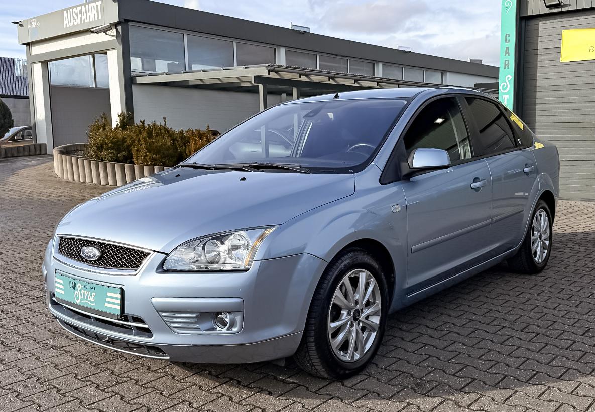 Ford Focus 1.6 Ti-VCT Ghia Klimaautomatik 