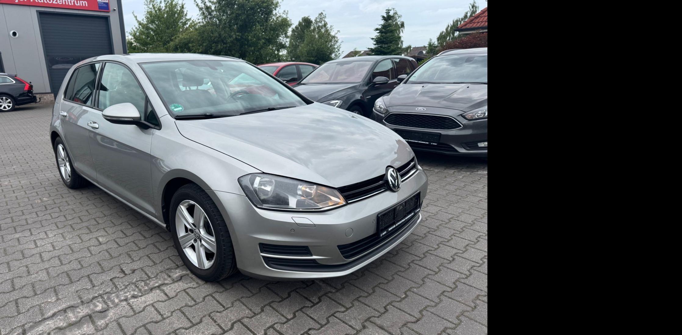 Volkswagen Golf VII Lim. Comfort BMT Klima Navi SHZ PDC AHK
